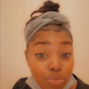 Meet your Posher, Lavae’